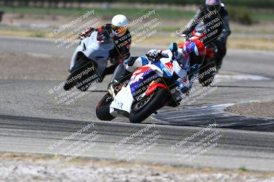 media/May-25-2025-Lets Ride (Sun) [[0ff033e448]]/B Group/1020am (Cotton Corners)/